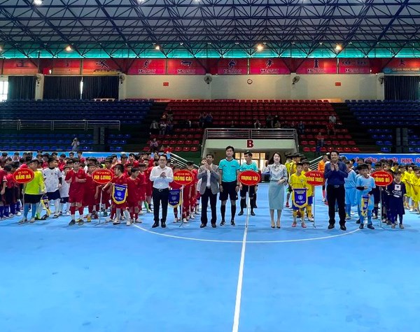Giải bóng đá thiếu niên nhi đồng Quảng Ninh 2023 - Anh 1