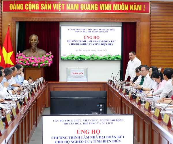 Bộ VHTTDL: Chung tay hỗ trợ làm nhà đại đoàn kết cho hộ nghèo của tỉnh Điện Biên - Anh 2