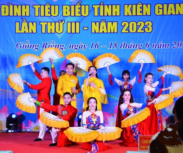 Trao 47 giải thưởng tại Ngày hội gia đình tiêu biểu tỉnh Kiên Giang - Anh 3