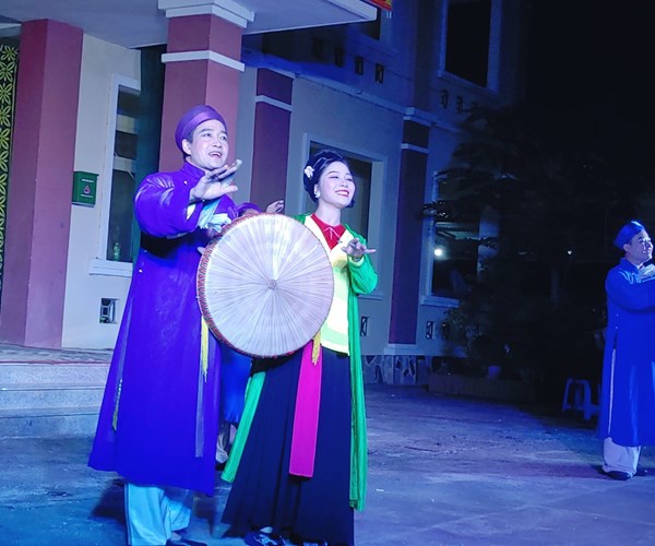 Nhà hát Chèo Việt Nam biểu diễn phục vụ khán giả Cao Bằng - Anh 2