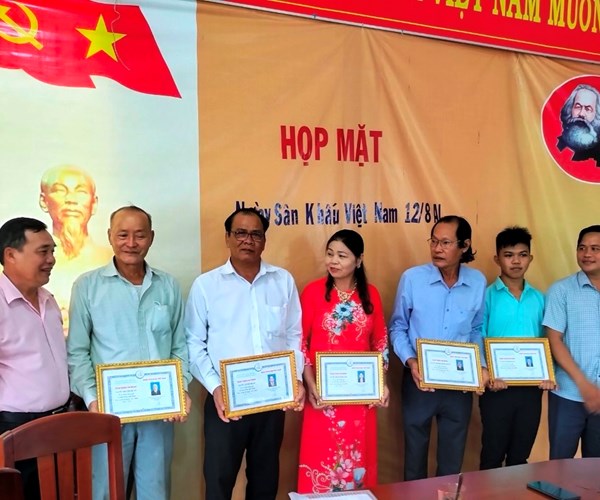 Kiên Giang nhiều hoạt động kỷ niệm Ngày sân khấu Việt Nam - Anh 2