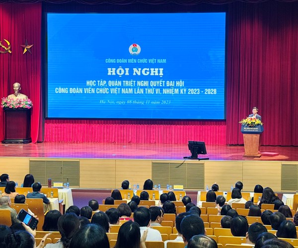 Học tập, quán triệt Nghị quyết Đại hội Công đoàn Viên chức Việt Nam lần thứ VI - Anh 2