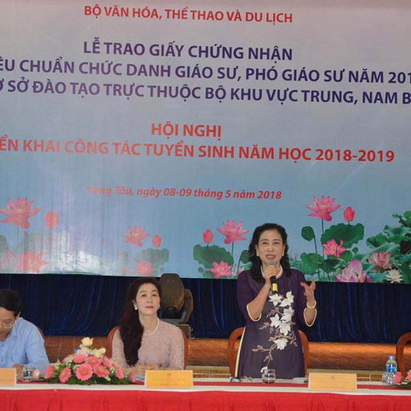 TRIỂN KHAI CÔNG TÁC TUYỂN SINH 2018-2019: Ổn định và chủ động - Anh 1