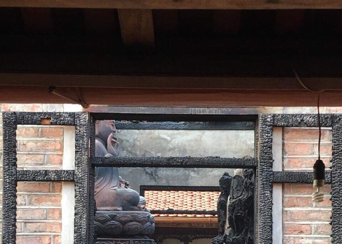 Hỏa hoạn tại Di tích quốc gia chùa Cự Đà: Tượng Phật và đồ thờ hư hại nặng - Anh 3