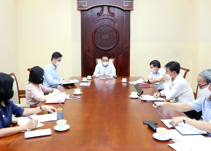 Bộ trưởng Nguyễn Văn Hùng: Chọn việc, làm điểm trong phát triển công nghiệp văn hóa - Anh 1