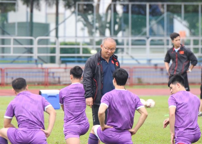 Công bố danh sách 23 cầu thủ tuyển Việt Nam gặp Malaysia - Anh 1