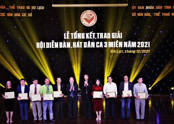 Hội diễn Đàn, Hát dân ca 3 miền năm 2021: Những làn điệu đặc sắc mang tâm hồn Việt - Anh 4
