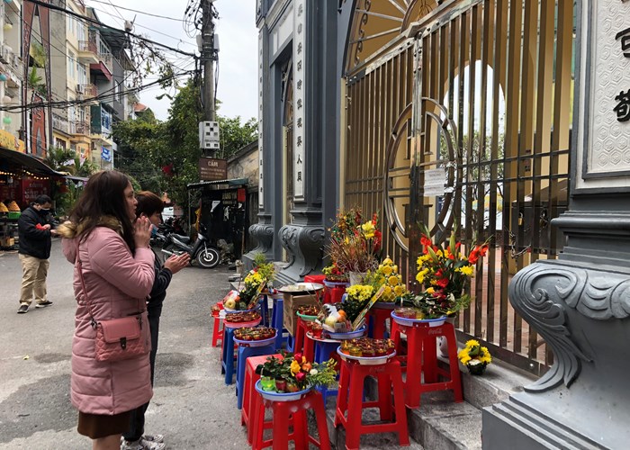 Hà Nội: Nhiều cơ sở tôn giáo đóng cửa để phòng, chống dịch - Anh 1