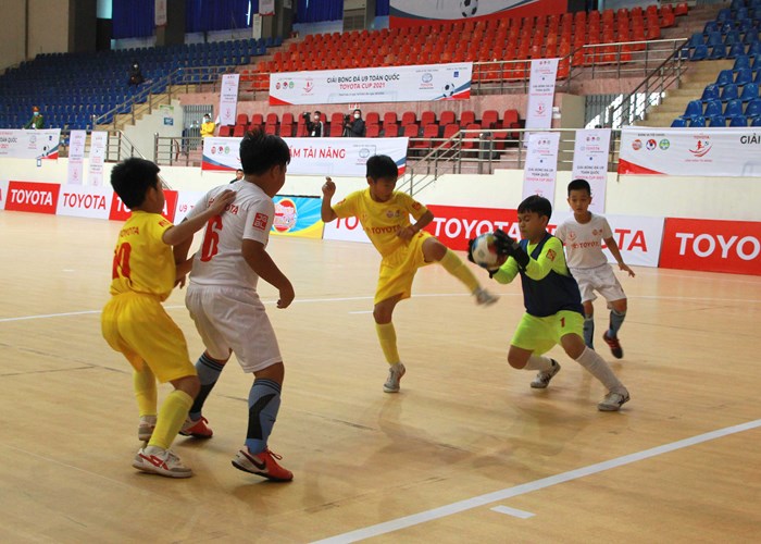 U9 Sông Lam Nghệ An lên ngôi vô địch Giải bóng đá U9 toàn quốc Toyota Cup - Anh 1