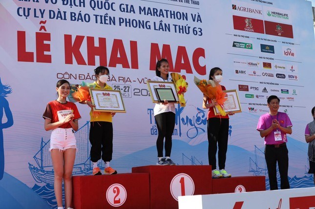 Hơn 3.700 VĐV tham dự giải Giải Vô địch quốc gia marathon và cự ly dài Báo Tiền Phong - Anh 4