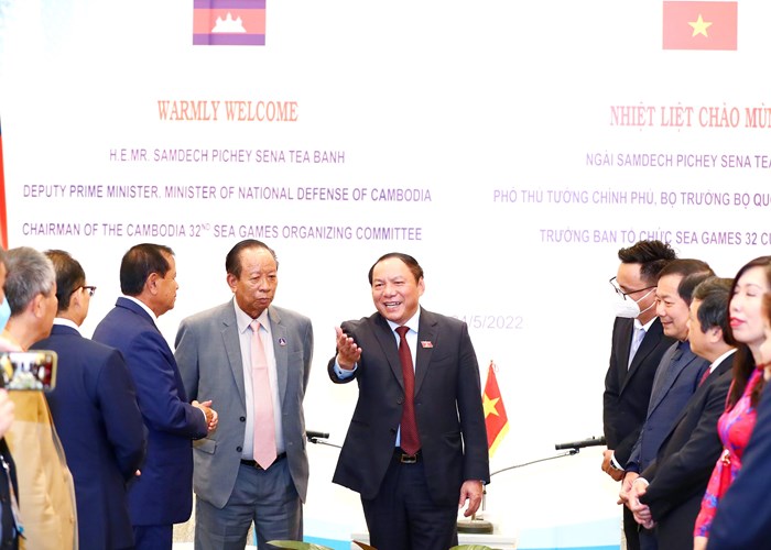 Tiếp Phó Thủ tướng Cam pu chia, Bộ trưởng  Nguyễn Văn Hùng:  “Việt Nam sẽ tích cực hỗ trợ Campuchia tổ chức thành công SEA Games 32” - Anh 2