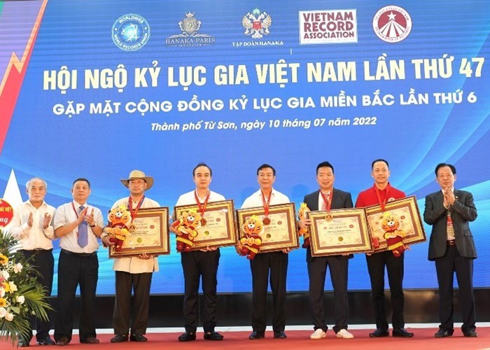Hội ngộ kỷ lục gia Việt Nam lần thứ 47 - Anh 2