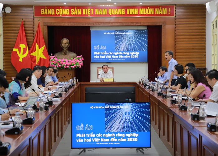 Bộ trưởng Nguyễn Văn Hùng: Xác định sản phẩm chủ lực trong phát triển công nghiệp văn hóa - Anh 4