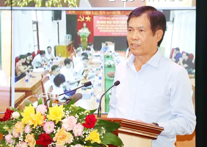 Bộ trưởng Nguyễn Văn Hùng: “Chúng ta đã đi đúng hướng khi xác định môi trường văn hóa cơ sở là động lực của sự phát triển” - Anh 9