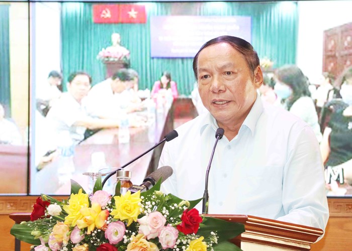 Bộ trưởng Nguyễn Văn Hùng: “Chúng ta đã đi đúng hướng khi xác định môi trường văn hóa cơ sở là động lực của sự phát triển” - Anh 6