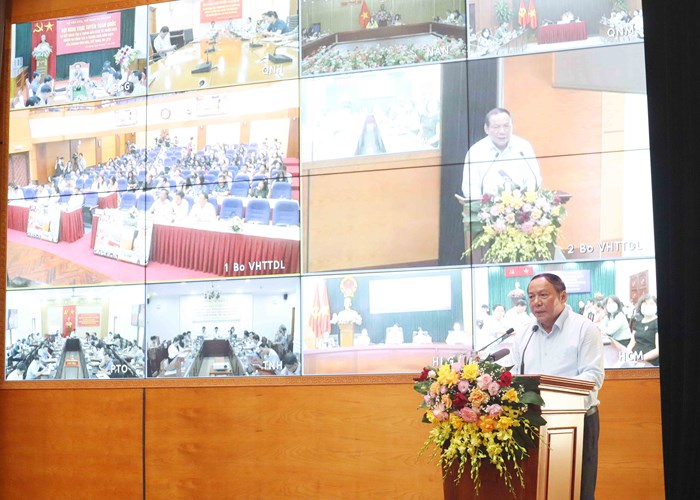 Bộ trưởng Nguyễn Văn Hùng: “Chúng ta đã đi đúng hướng khi xác định môi trường văn hóa cơ sở là động lực của sự phát triển” - Anh 3