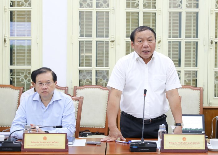 Bộ trưởng Nguyễn Văn Hùng:  Xây dựng văn hóa doanh nghiệp là cuộc vận động lâu dài - Anh 2