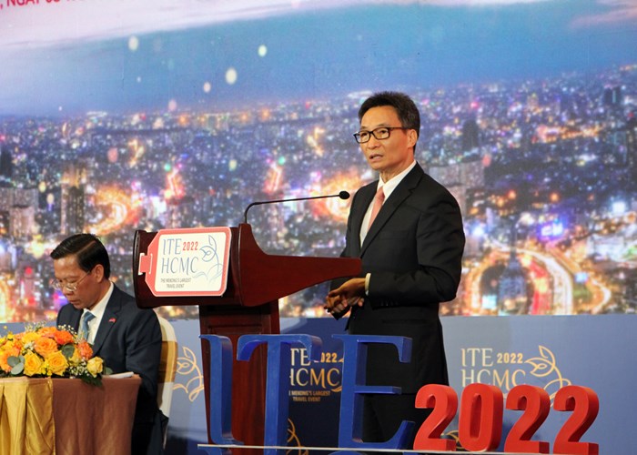 Bộ trưởng Nguyễn Văn Hùng: “Tư duy lại, hành động mới” để phát triển bền vững thị trường khách du lịch quốc tế - Anh 6