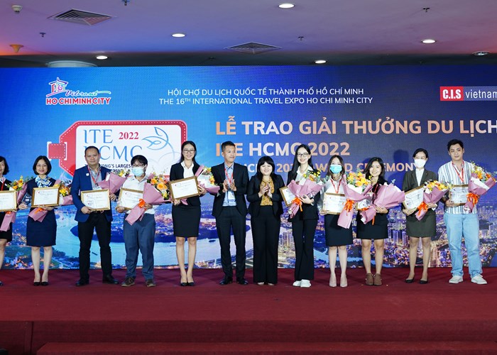 Tôn vinh 91 doanh nghiệp tại “Giải thưởng du lịch ITE HCMC 2022” - Anh 3