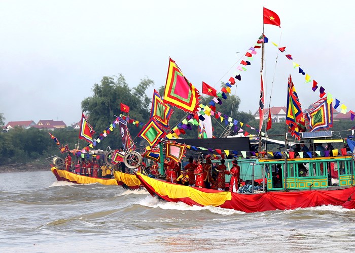 Độc đáo lễ hội quân trên sông Lục Đầu - Anh 7