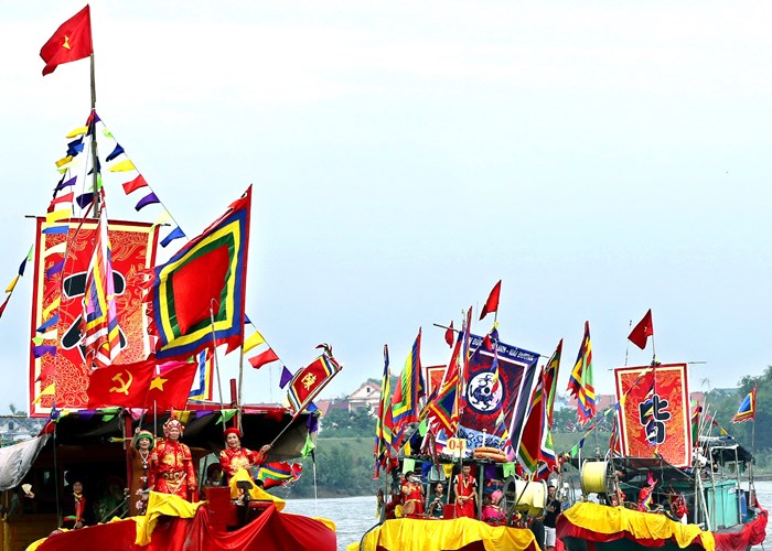 Độc đáo lễ hội quân trên sông Lục Đầu - Anh 8