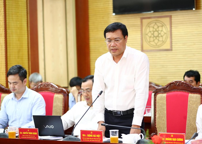 Bộ trưởng Nguyễn Văn Hùng:  “Chấn hưng và phát triển văn hóa tỉnh Tuyên Quang trong thời kỳ mới” - Anh 6
