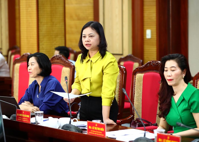 Bộ trưởng Nguyễn Văn Hùng:  “Chấn hưng và phát triển văn hóa tỉnh Tuyên Quang trong thời kỳ mới” - Anh 11