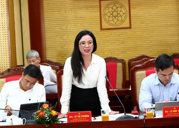 Bộ trưởng Nguyễn Văn Hùng:  “Chấn hưng và phát triển văn hóa tỉnh Tuyên Quang trong thời kỳ mới” - Anh 8