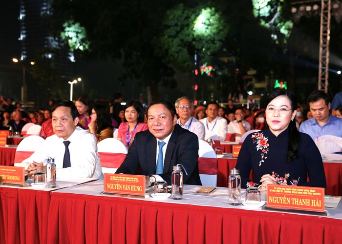 Bộ trưởng Nguyễn Văn Hùng: Văn hóa dân tộc Dao là tài sản quý báu, cần được giữ gìn, bồi đắp - Anh 6