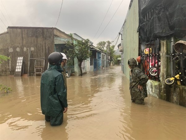 Thủ tướng Chính phủ yêu cầu chủ động ứng phó mưa lũ tại các tỉnh Trung Bộ - Anh 1