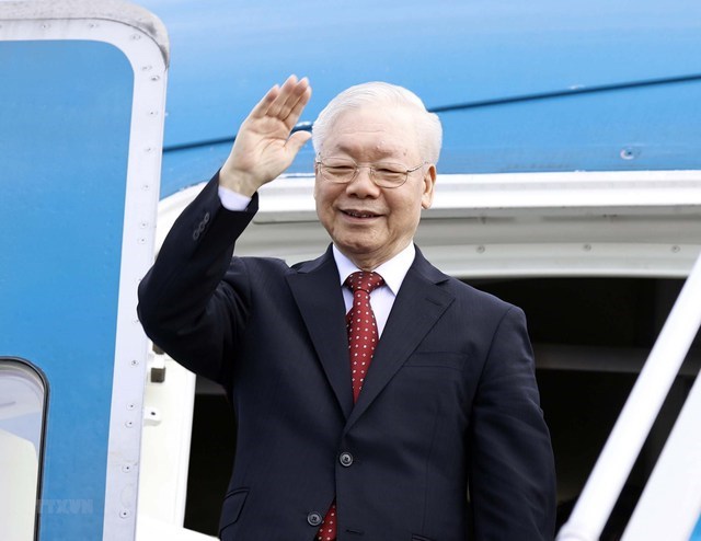 Tổng Bí thư Nguyễn Phú Trọng lên đường thăm chính thức nước Cộng hòa Nhân dân Trung Hoa - Anh 1