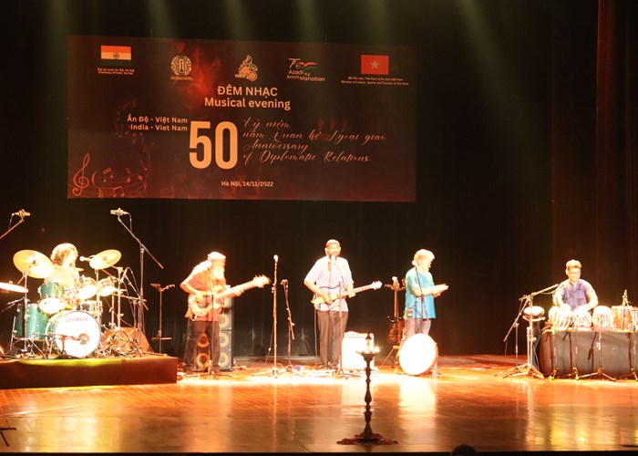 Thắm tình hữu nghị đêm nghệ thuật kỷ niệm 50 năm quan hệ ngoại giao Việt Nam - Ấn Độ - Anh 9