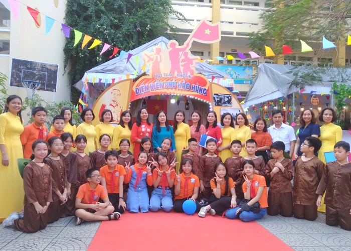 Thanh Hóa: Nhiều hoạt động ý nghĩa chào mừng ngày Nhà giáo Việt Nam - Anh 4