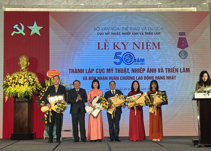 Bộ trưởng Nguyễn Văn Hùng: Tiếp tục sứ mệnh kiến tạo, lan toả cái đẹp - Anh 5