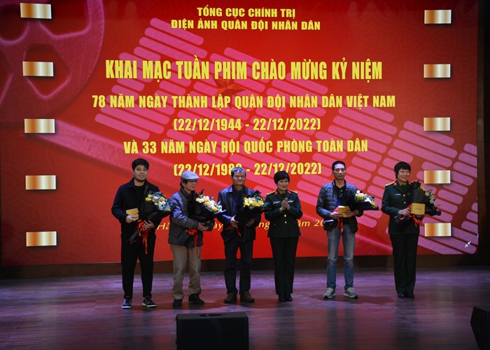 Khai mạc Tuần phim kỷ niệm Ngày thành lập Quân đội nhân dân Việt Nam 22.12 - Anh 1