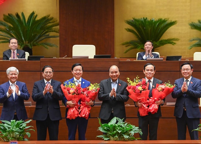 Ông Trần Hồng Hà và ông Trần Lưu Quang giữ chức Phó Thủ tướng Chính phủ - Anh 1