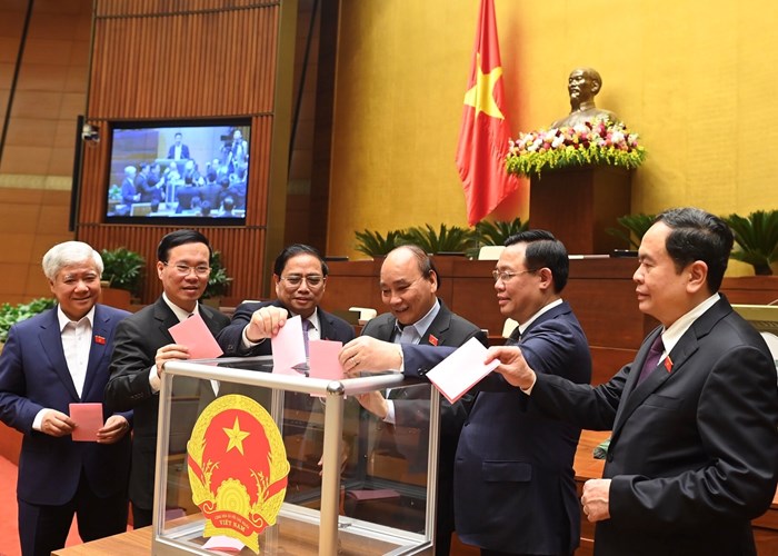Ông Trần Hồng Hà và ông Trần Lưu Quang giữ chức Phó Thủ tướng Chính phủ - Anh 2