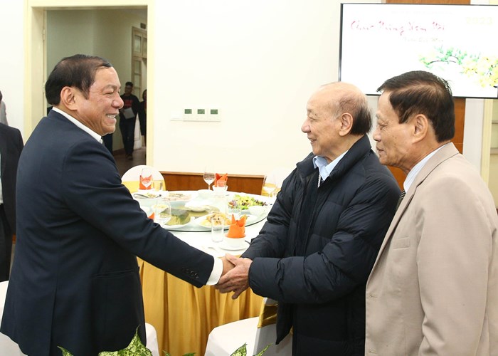 Bộ trưởng Nguyễn Văn Hùng: Kế thừa mạch nguồn truyền thống, tập trung xây dựng ngành VHTTDL ngày càng phát triển - Anh 3