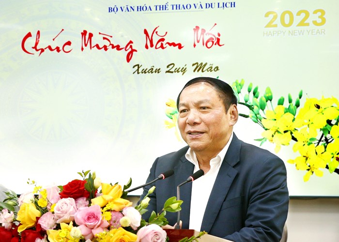 Bộ trưởng Nguyễn Văn Hùng: Kế thừa mạch nguồn truyền thống, tập trung xây dựng ngành VHTTDL ngày càng phát triển - Anh 2