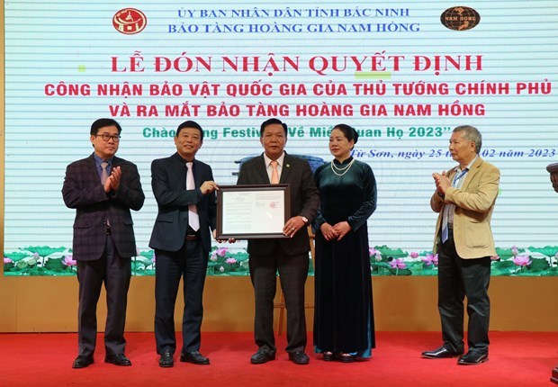 Đón nhận Quyết định công nhận bảo vật quốc gia Thạp đồng văn hóa Đông Sơn - Anh 1