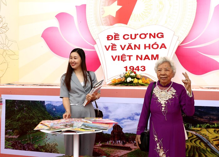 Khai mạc Hội Báo toàn quốc 2023: “Đoàn kết - Chuyên nghiệp - Văn hóa - Sáng tạo” - Anh 20