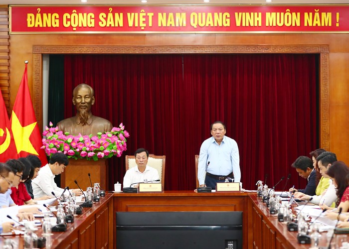 Bộ trưởng Nguyễn Văn Hùng:  Tạo dấu ấn hội tụ những “kho báu di sản” trên vùng đất Tổ - Anh 1