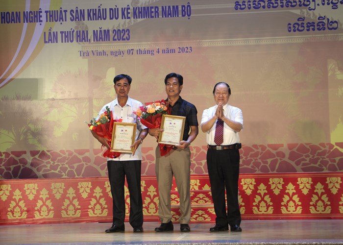 Nhà hát Cao Văn Lầu đoạt giải Vàng Liên hoan Nghệ thuật sân khấu Dù kê Khmer Nam Bộ - Anh 4