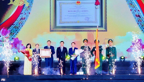 Tân Kỳ (Nghệ An): Kỷ niệm 60 năm thành lập “quê chung” và đón nhận Huân chương Lao động hạng Nhì - Anh 1