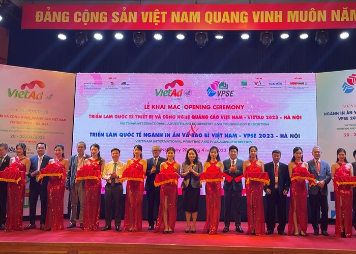 Triển lãm Quốc tế Thiết bị và Công nghệ Quảng cáo Việt Nam - Anh 1