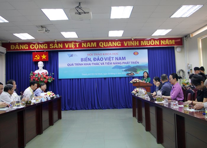 Khẳng định chủ quyền và an ninh biển của Việt Nam trên mặt trận tri thức - Anh 1