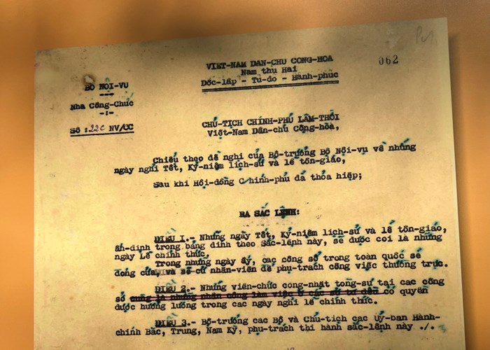 Triển lãm sưu tập chữ ký và bút tích của Chủ tịch Hồ Chí Minh giai đoạn 1945-1969 - Anh 8