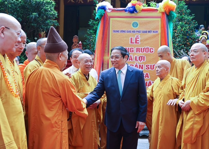 Thủ tướng Phạm Minh Chính chúc mừng Đại lễ Phật đản - Anh 6