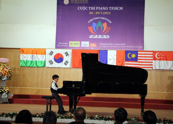 Chuyên gia quốc tế bất ngờ sự phát triển của âm nhạc cổ điển tại Việt Nam - Anh 2