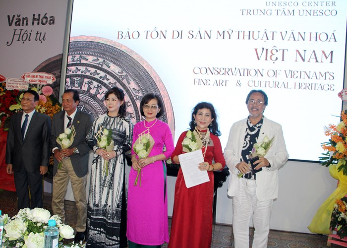 Ra mắt Trung tâm UNESCO Bảo tồn di sản mỹ thuật văn hoá Việt Nam - Anh 1